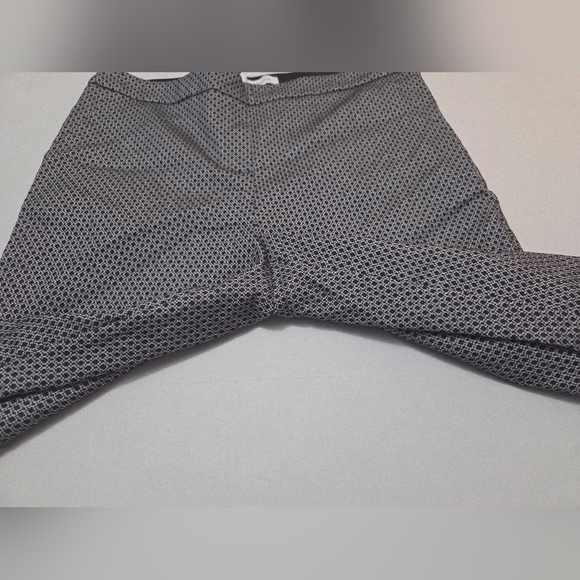 Liz Claiborne Laura Black and White Pants EUC Size 12 - Picture 7 of 13